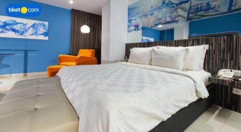 G Suites Hotel By Amithya Surabaya Exterior photo